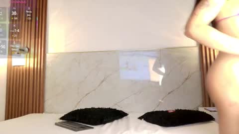 Snapshot of littlemichiko chatting on 12.21.25 littlemichiko online show from 12.21.25