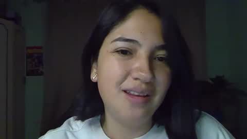 Mia  Wednesday to Sunday 730 am to 1030 am Colombian Hour D online show from 09.27.25