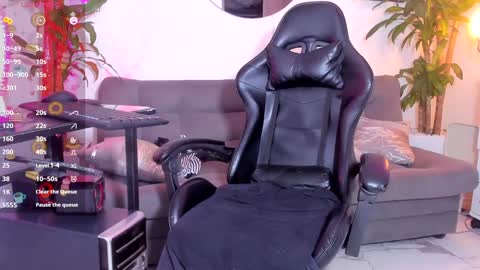 LITTLE SEXY RUBY online show from 01.09.25