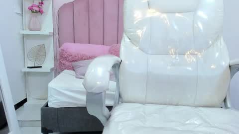  sofii  online show from 10.01.25