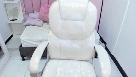  sofii  online show from 11.07.25