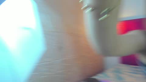 Snapshot of littlesophiie_ chatting on 02.22.25 littlesophiie_ online show from 02.22.25