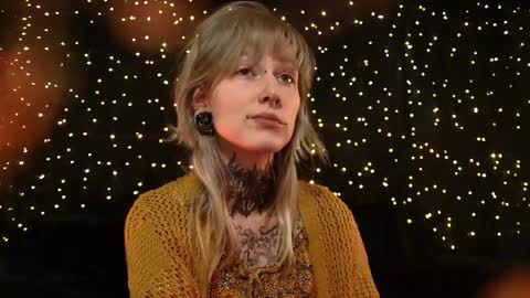 Niki  free tg channel with some photos gifs and info about streams  online show from 02.17.26