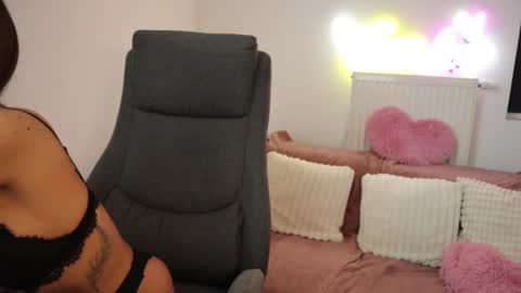 Snapshot of littlestellaspark chatting on 03.06.25 littlestellaspark online show from 03.06.25