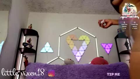 littlevixen18 online show from 01.08.26