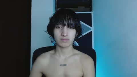 Snapshot of littlextrem chatting on 05.05.26 Eros online show from 05.05.26