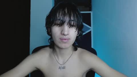 Snapshot of littlextrem chatting on 06.05.26 Eros online show from 06.05.26