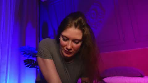 Liv 3 online show from 11.06.25