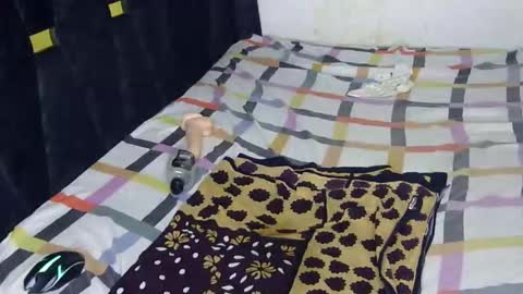 Snapshot of liv_horny chatting on 04.03.26 liv_horny online show from 04.03.26