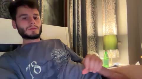 Snapshot of livefantesy4 chatting on 09.22.25 livefantesy4 online show from 09.22.25