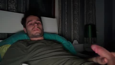 Snapshot of livefantesy4 chatting on 09.30.25 livefantesy4 online show from 09.30.25