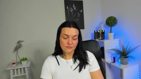 Livia online show from 03.10.26