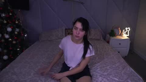 liviashy online show from 12.18.25