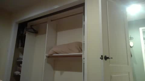 Liv Mirage online show from 10.15.25