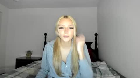 Livvy online show from 05.14.26