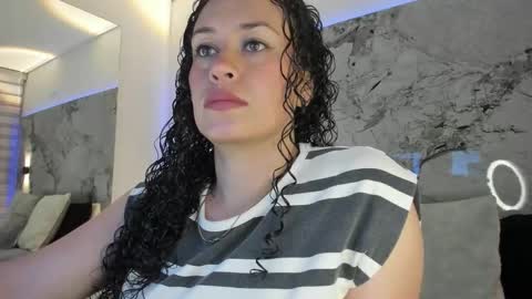 Liz  online show from 11.07.25