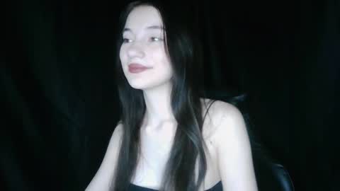 Snapshot of liza__kitty chatting on 12.04.25 Liza Kitty online show from 12.04.25