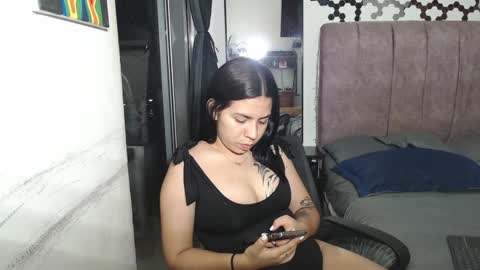 Liza Thurner online show from 12.22.24