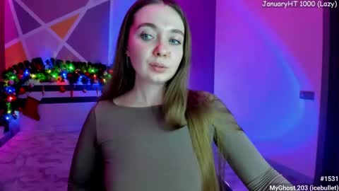 Girl next door online show from 01.03.25