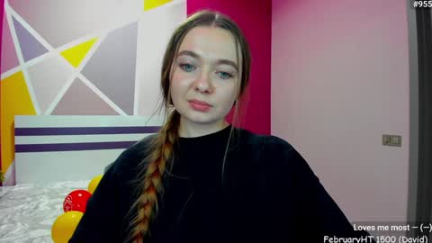 Girl next door online show from 02.04.25