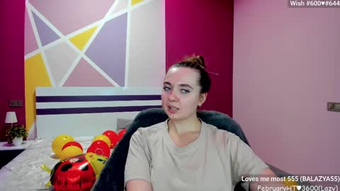 Girl next door online show from 02.10.25