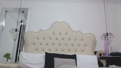 lizANDjuan online show from 01.24.25