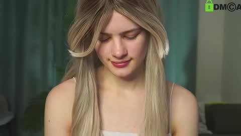 Sunnheart online show from 02.12.25