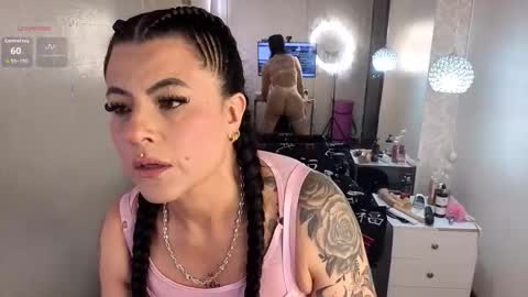 Snapshot of lizha_milf chatting on 11.25.25 Lizha online show from 11.25.25