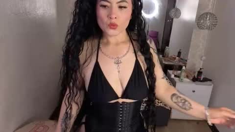 Snapshot of lizha_milf chatting on 12.03.25 Lizha online show from 12.03.25