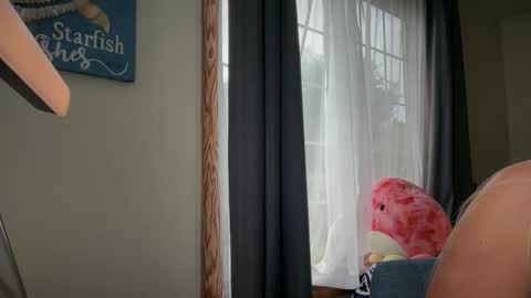 Liz Purr online show from 02.24.25