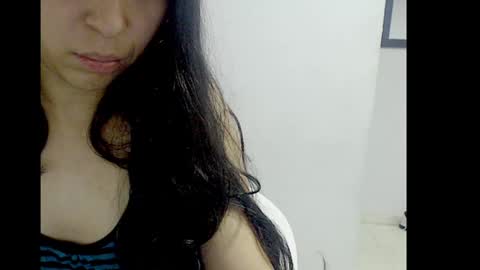 lizz1305 online show from 01.27.25