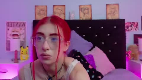 Snapshot of lizz_bela1 chatting on 05.03.26 Lizz online show from 05.03.26
