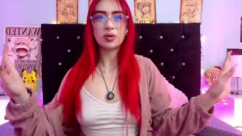 Snapshot of lizz_bela1 chatting on 05.18.26 Lizz online show from 05.18.26
