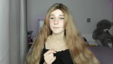 lizza_a online show from 04.05.26