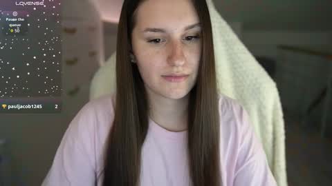 Snapshot of lizzi_fox chatting on 09.23.25 Lizi-Fox online show from 09.23.25