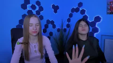 Snapshot of lizzie_boom chatting on 02.23.26 lizzie_boom online show from 02.23.26