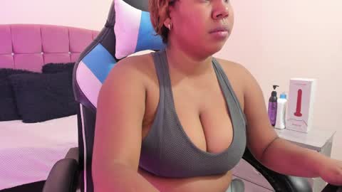 lizzie_williamss online show from 03.31.26