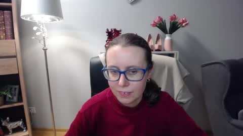 Snapshot of lizzy_sparkle chatting on 01.13.26 Lizzy online show from 01.13.26