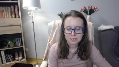 Snapshot of lizzy_sparkle chatting on 03.09.26 Lizzy online show from 03.09.26