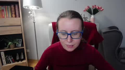 Snapshot of lizzy_sparkle chatting on 03.16.26 Lizzy online show from 03.16.26