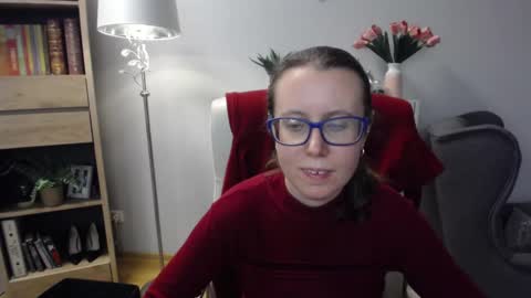 Snapshot of lizzy_sparkle chatting on 03.16.26 Lizzy online show from 03.16.26