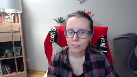 Snapshot of lizzy_sparkle chatting on 04.09.26 Lizzy online show from 04.09.26