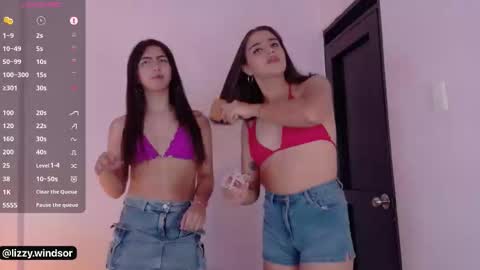 Snapshot of lizzywindsor chatting on 02.10.26 lizzywindsor online show from 02.10.26