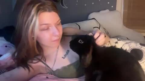 Snapshot of lizzyylovesick chatting on 01.22.25 lizzybunny online show from 01.22.25