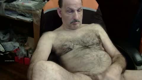 loades182025 online show from 10.24.25