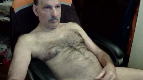 loades182025 online show from 10.25.25