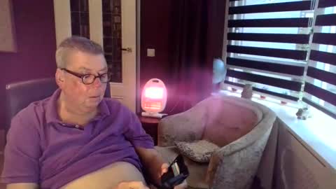 Snapshot of loebet chatting on 11.27.25 Loebet online show from 11.27.25