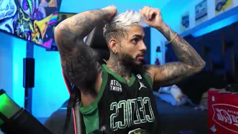 Snapshot of logan_hugh8 chatting on 02.14.26 logan_hugh8 online show from 02.14.26