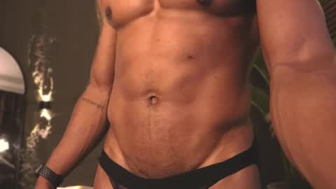 Snapshot of logan_varela chatting on 02.19.25 logan_varela online show from 02.19.25