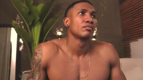 Snapshot of logan_varela chatting on 02.27.25 logan_varela online show from 02.27.25